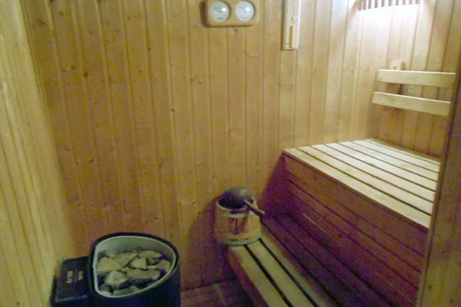 wilshire-sauna