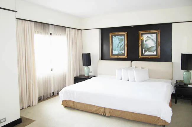 panthipsuitessathorn-bedroom