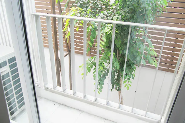 focusonsaladaeng-balcony