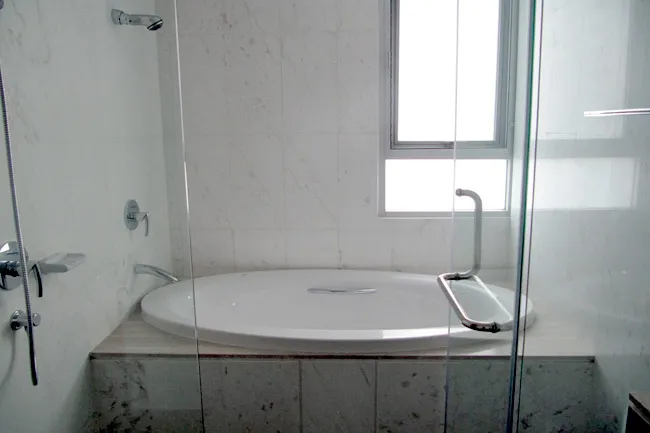 chodtayakorn-bathroom