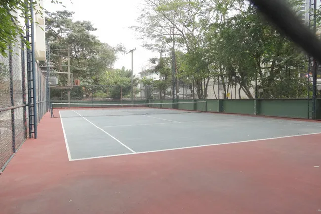 phiromgarden-tenniscourt