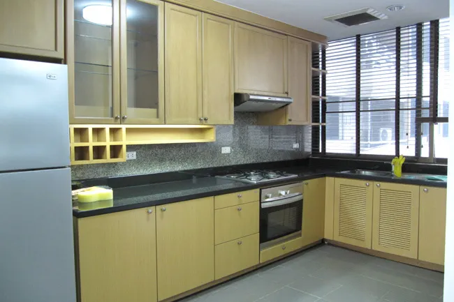 ruamsukcondominium-kitchen