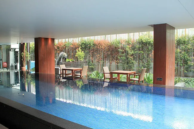 promphan53exclusiveresidences-pool
